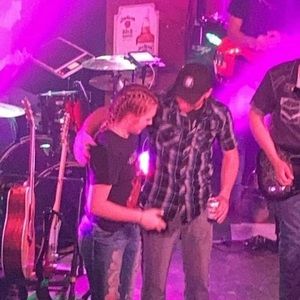 Meet your Posher, Paige